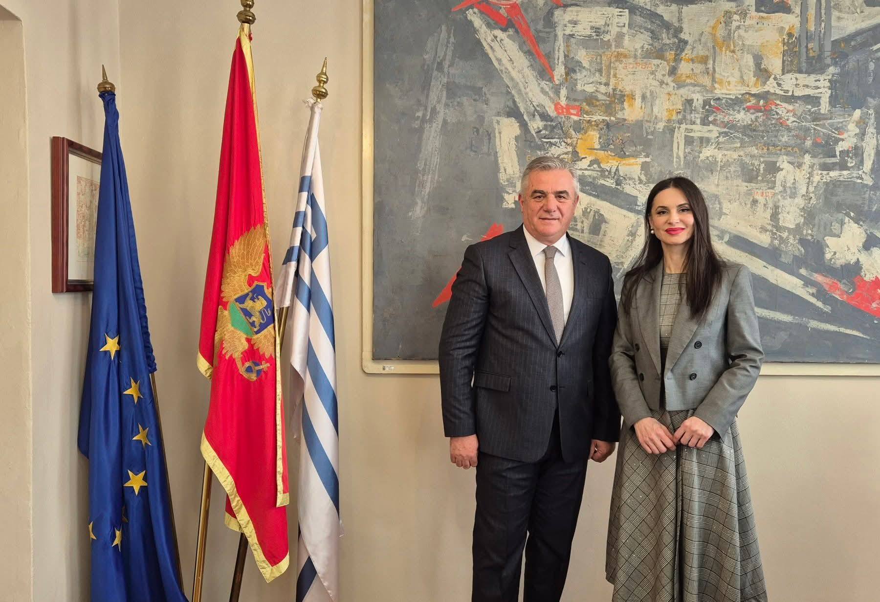 639978233 1313333197490434 997994686084538846 n