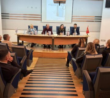 590784115 1244132207743867 1667136691122868483 n 360x320